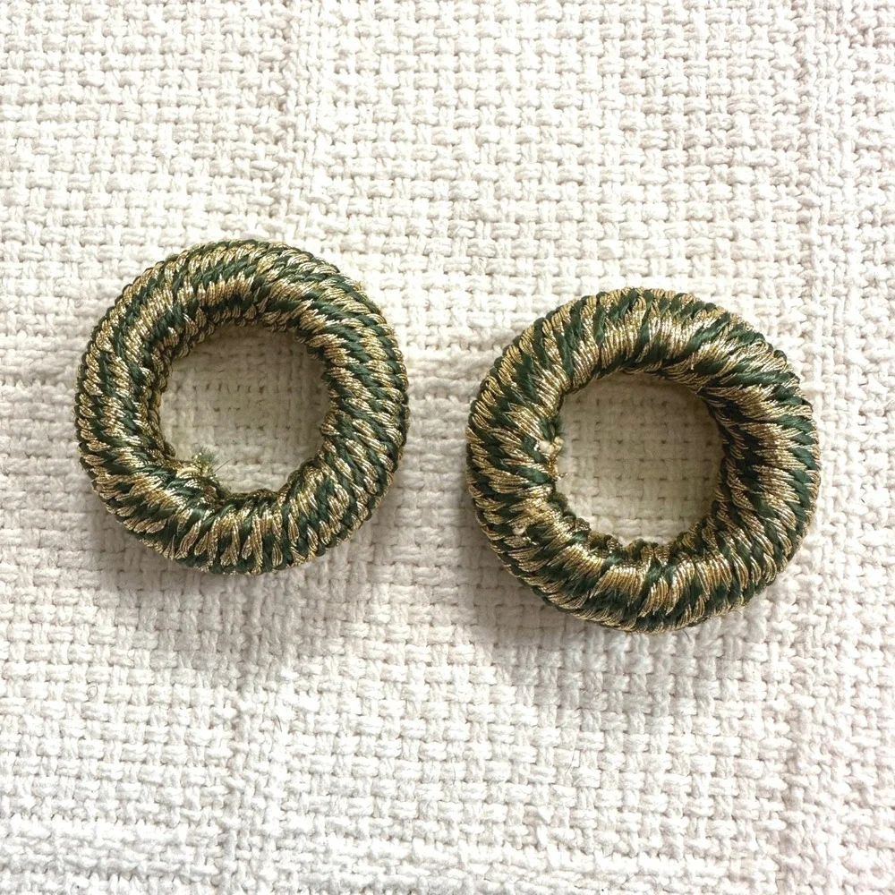 VTG Napkin Rings Set of 2 Green Gold Twisted Cord Braided Holiday Decor Regency‎